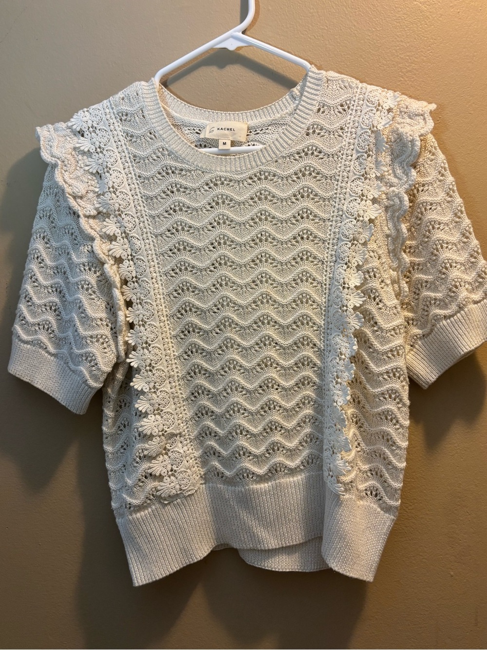 Anrhropologie Cream Lace-Trim Short Sleeve Sweater sz M Excellent